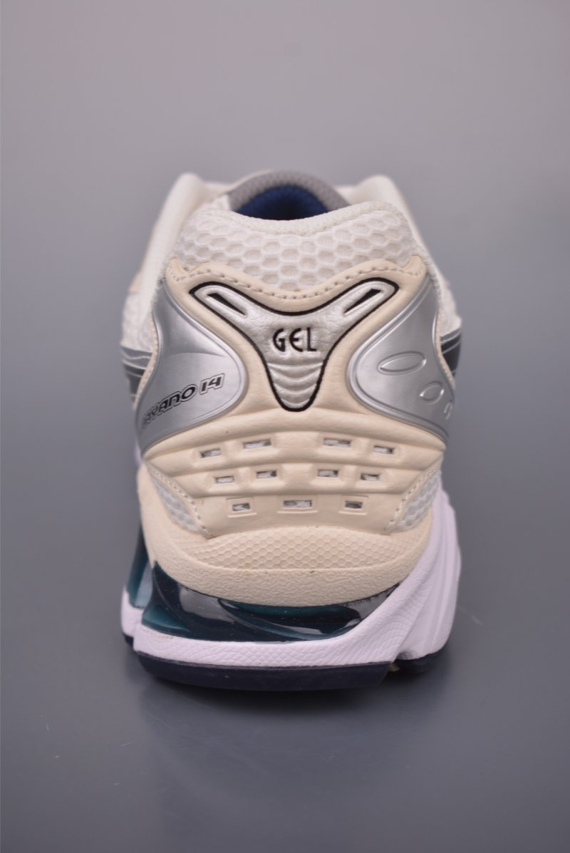 Asics Gel-Kayano 14 view