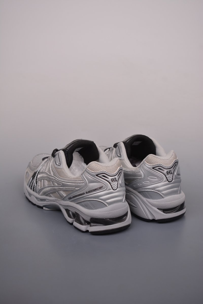 Asics Gel-Kayano Legacy view