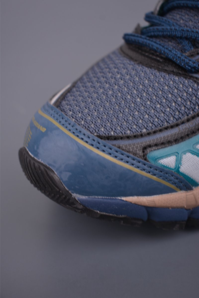 Asics Gel-Kinetic Fluent view