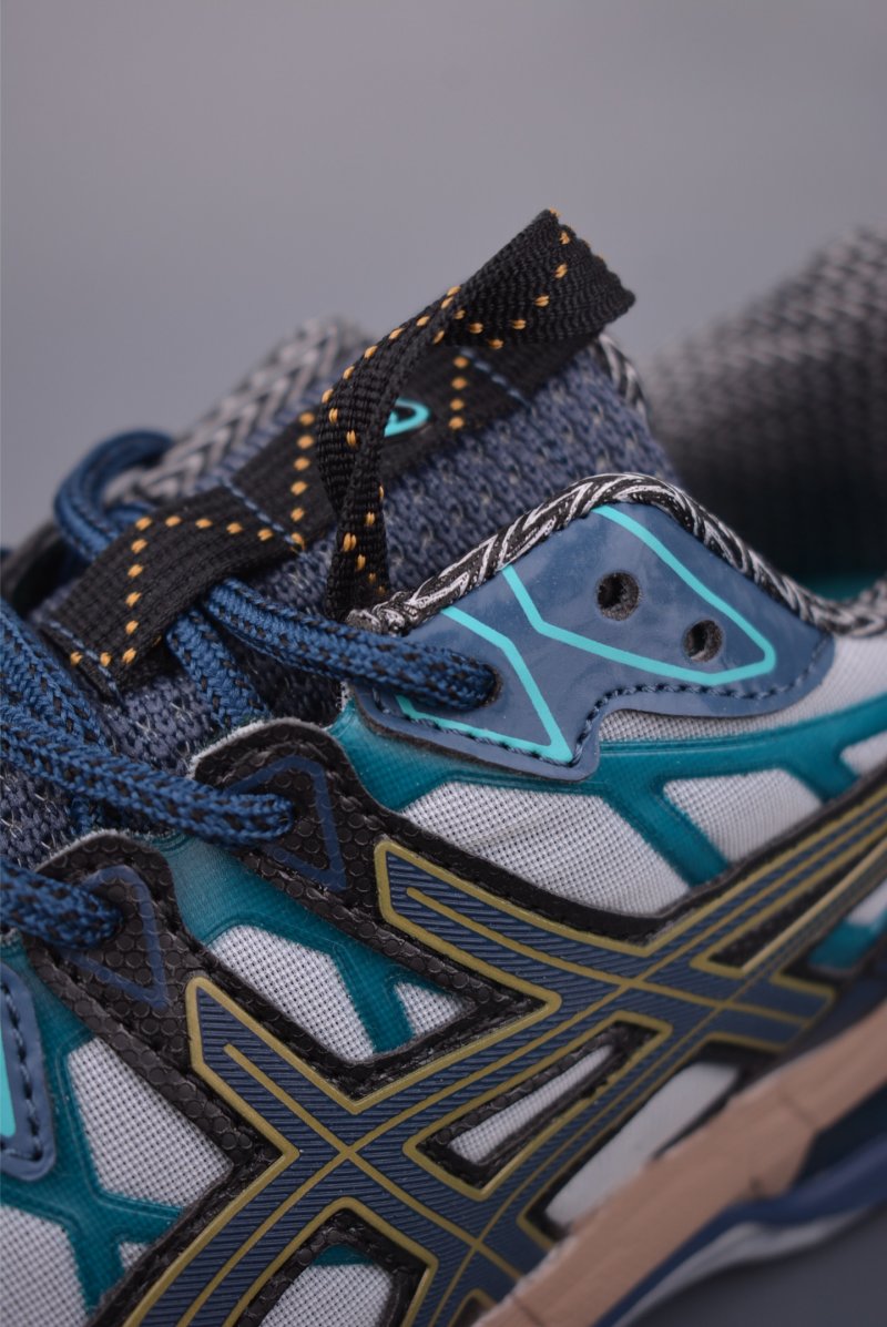Asics Gel-Kinetic Fluent view