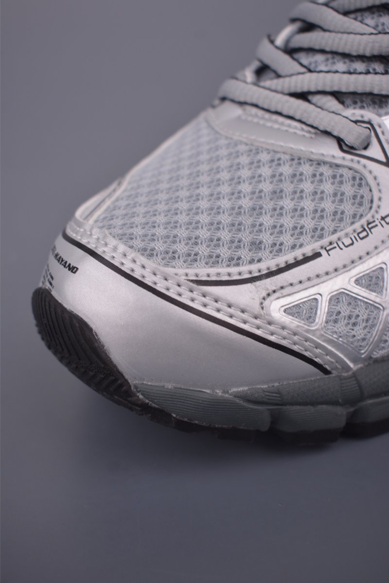 Asics Gel-Kinetic Fluent view