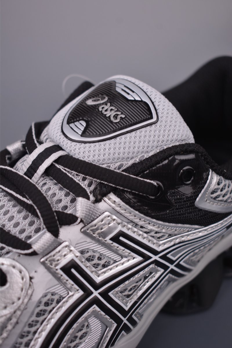 Asics Gel-Kinetic Fluent view