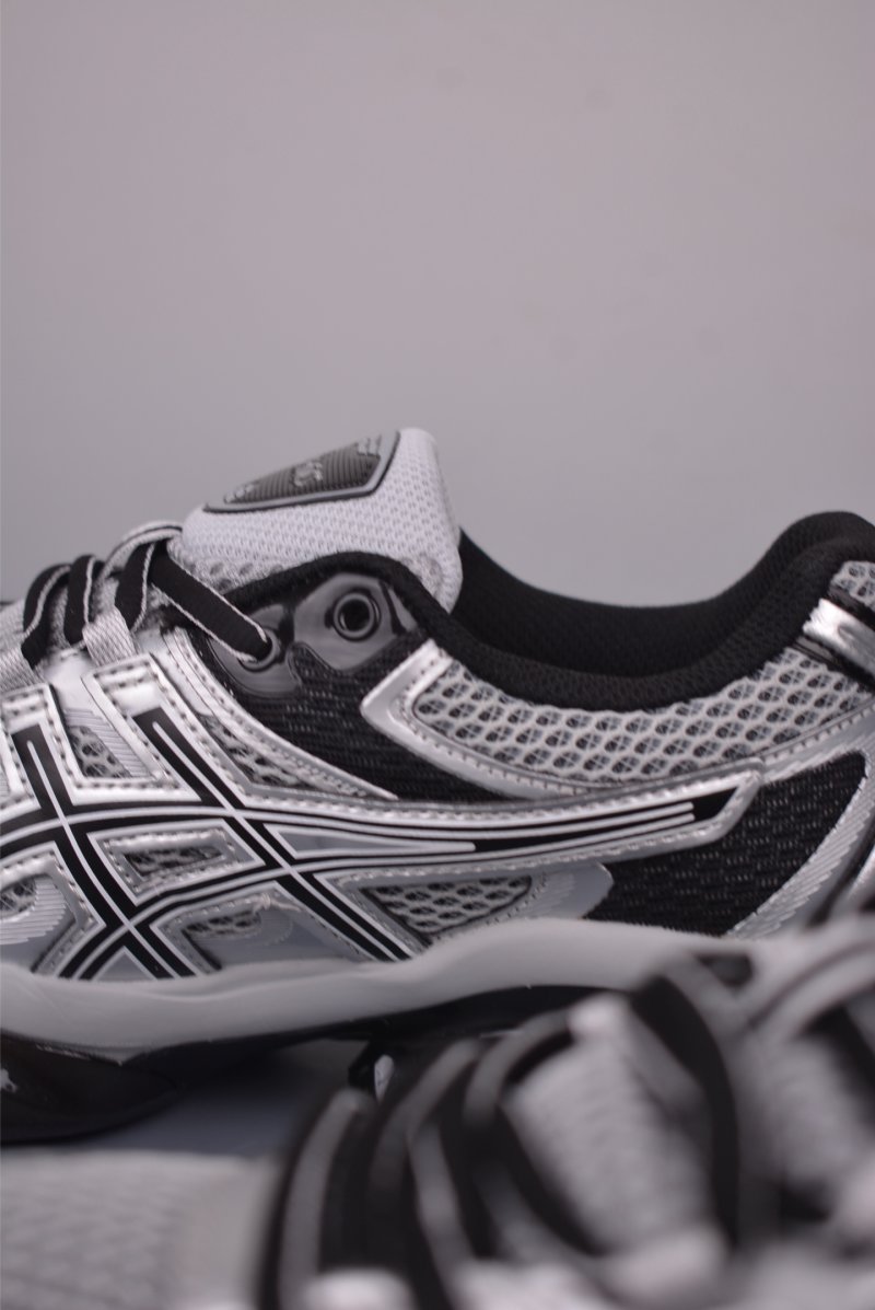 Asics Gel-Kinetic Fluent view