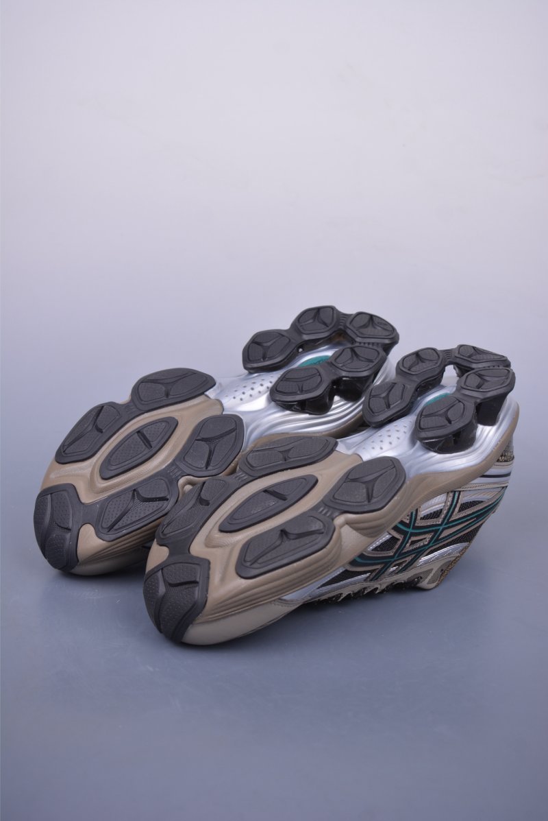 Asics Gel-Kinetic Fluent 'Silver' view