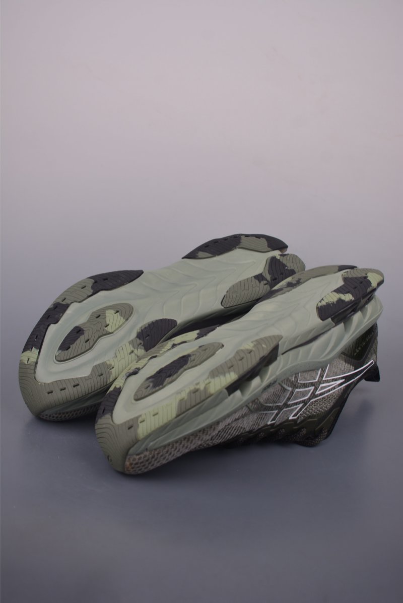 Asics Gel-Kinsei Blast view