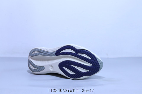 Asics Gel-Nimbus 27 view 4