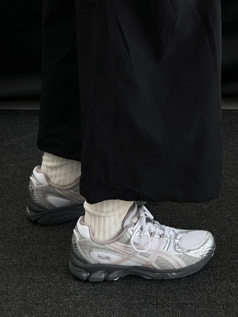 Asics Gel-Nimbus 10.1 view