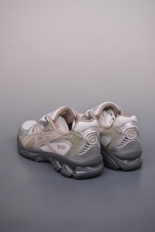 Asics Gel-Nimbus 10.1 view 2