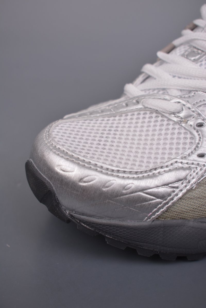 Asics Gel-Nimbus 10.1 view