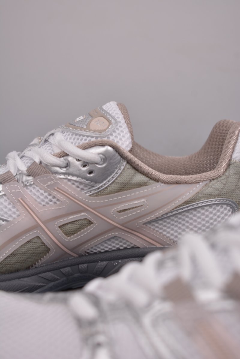 Asics Gel-Nimbus 10.1 view