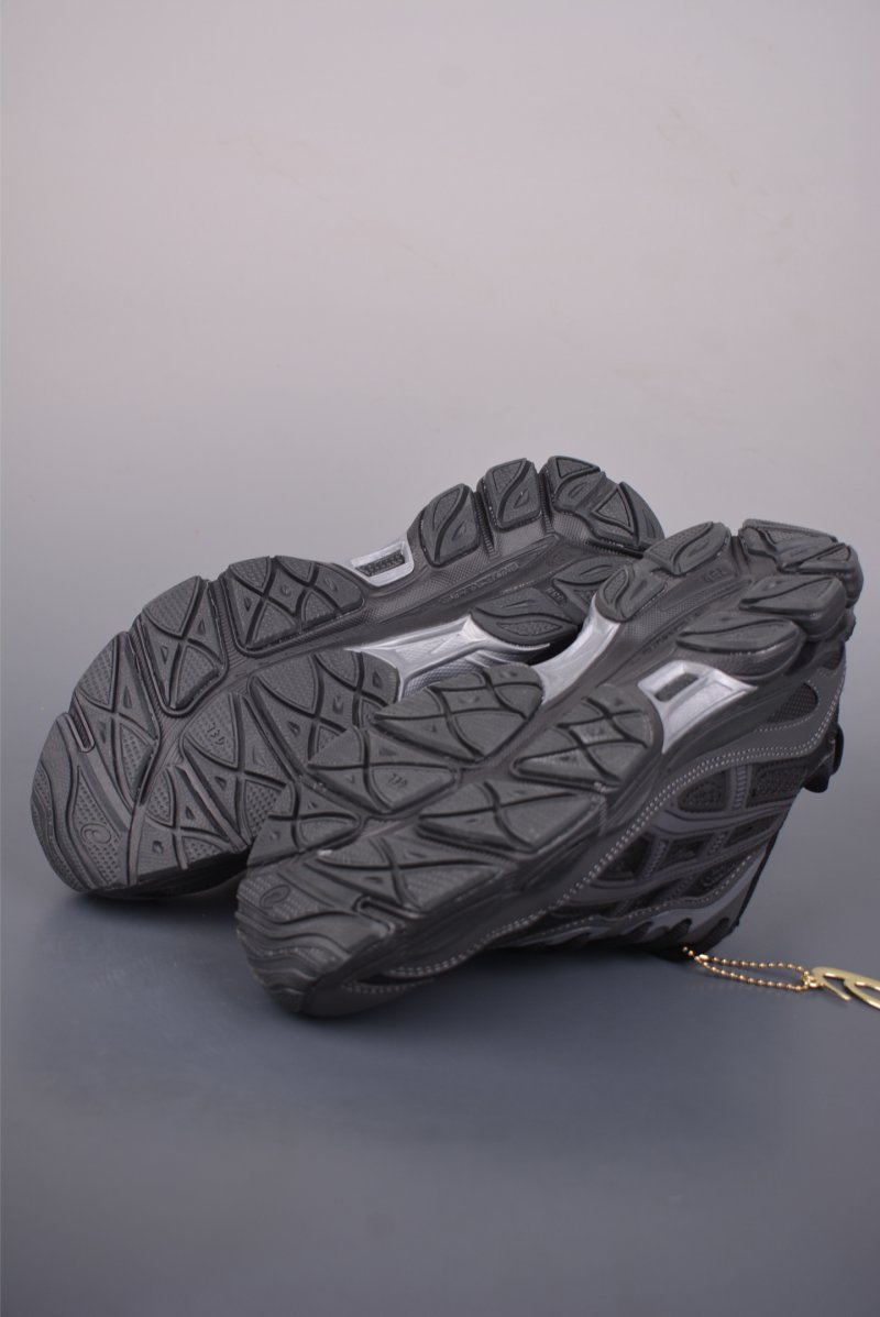 Asics Gel-NYC view