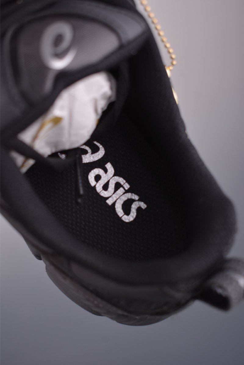 Asics Gel-NYC view