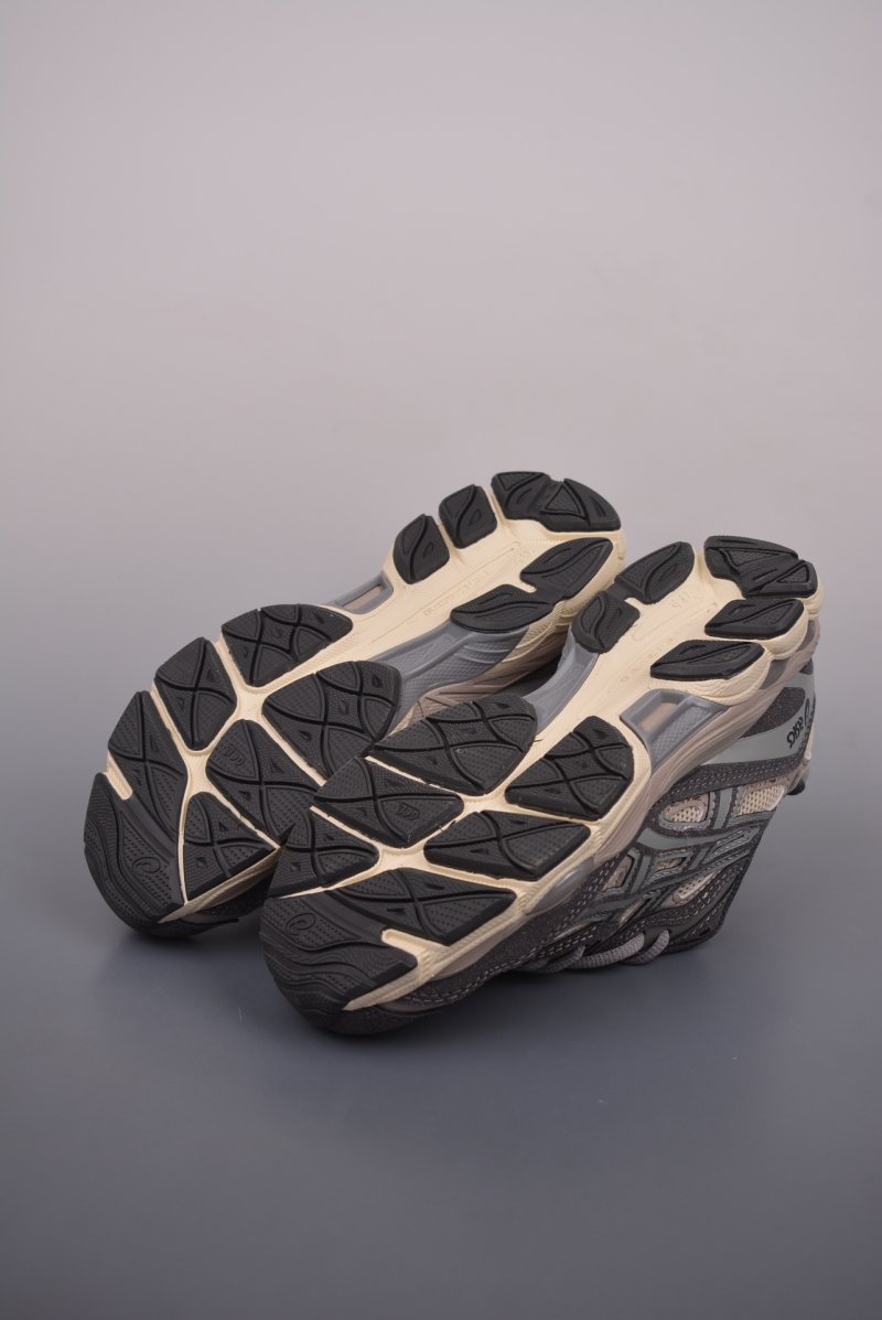 Asics Gel-NYC view