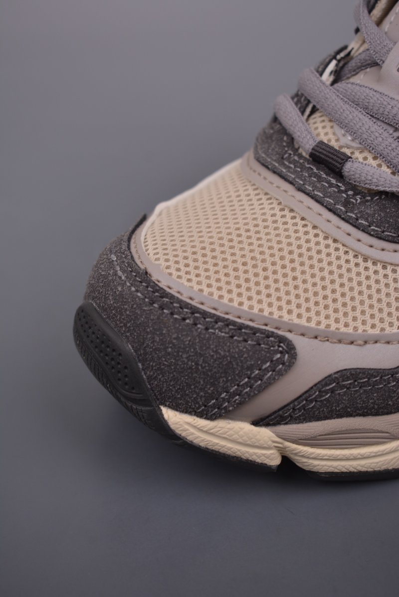 Asics Gel-NYC view