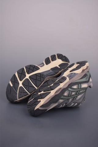 Asics Gel-NYC view 3