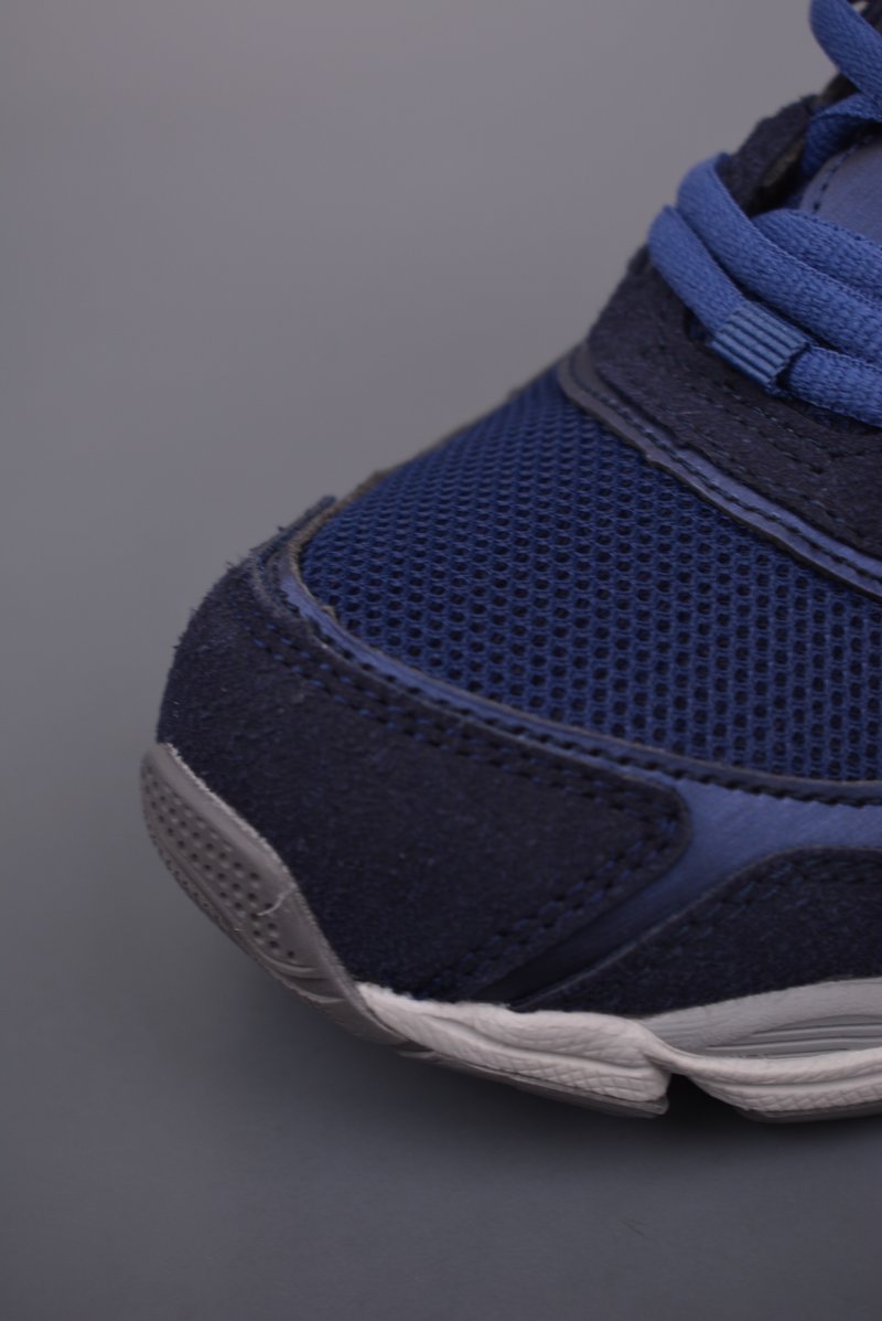 Asics Gel-NYC view