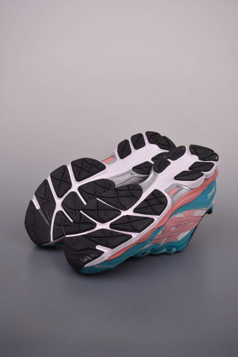 Asics Gel-NYC view