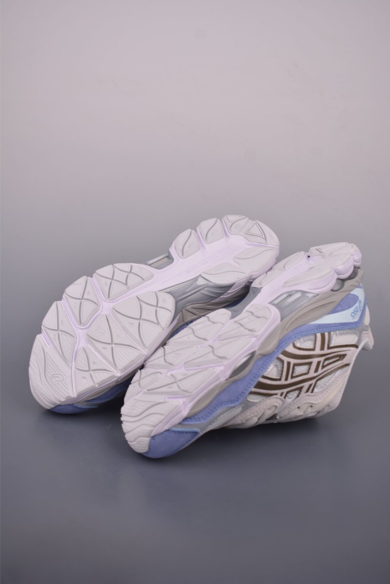 Asics Gel-NYC view