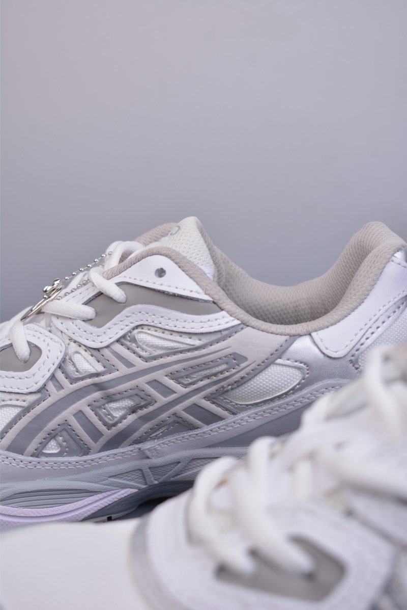 Asics Gel-NYC view