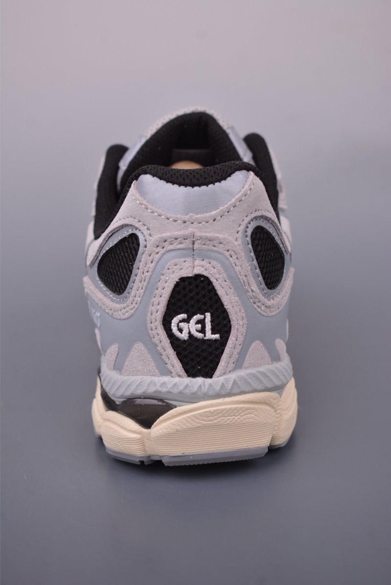 Asics Gel-NYC view