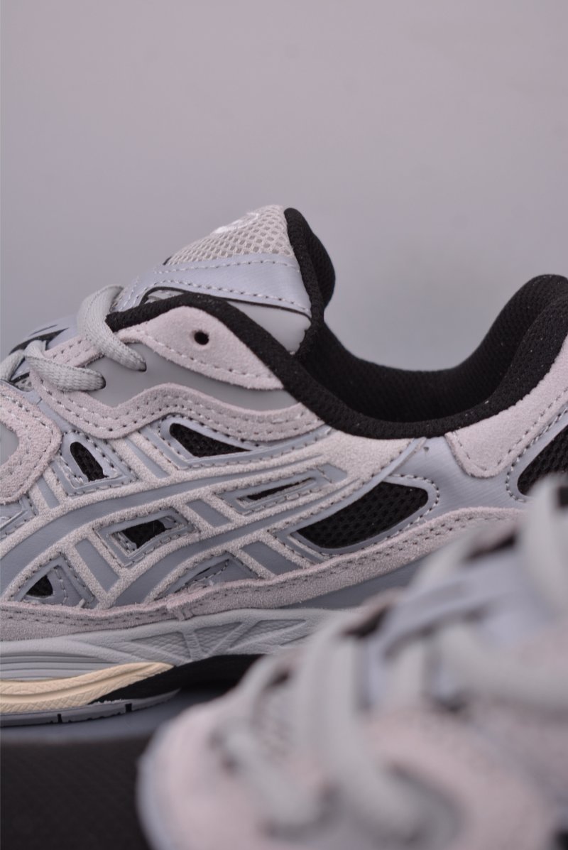 Asics Gel-NYC view