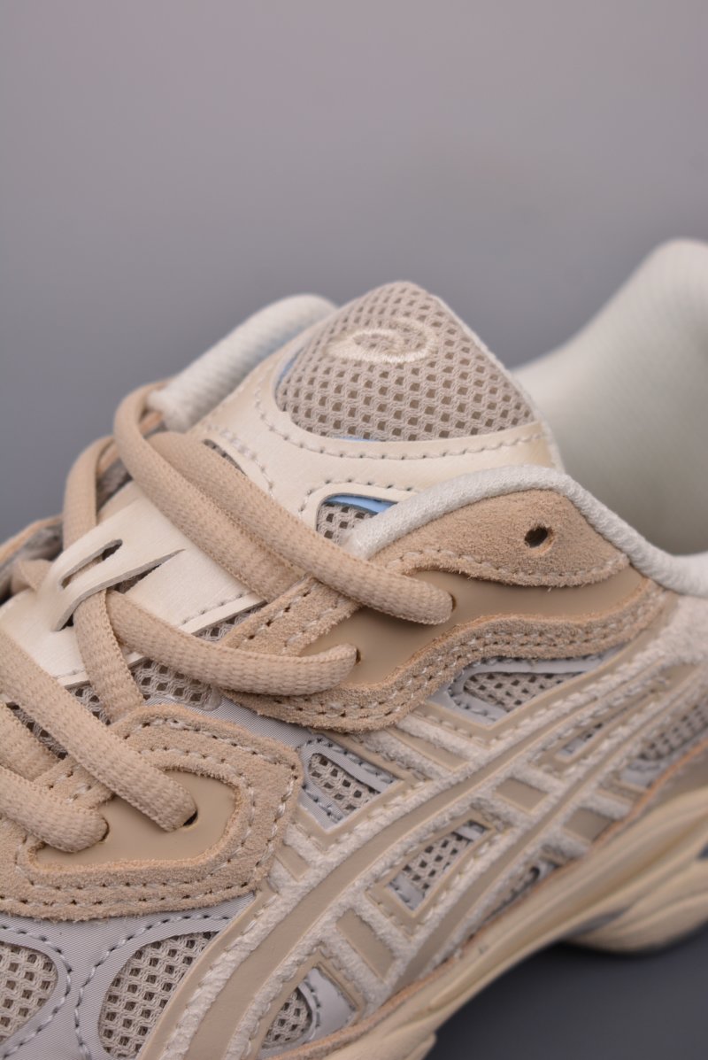 Asics Gel-NYC view