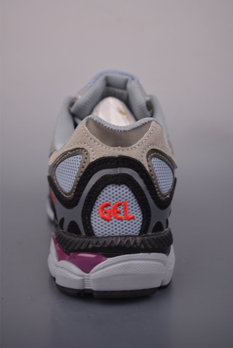 Asics Gel-NYC view