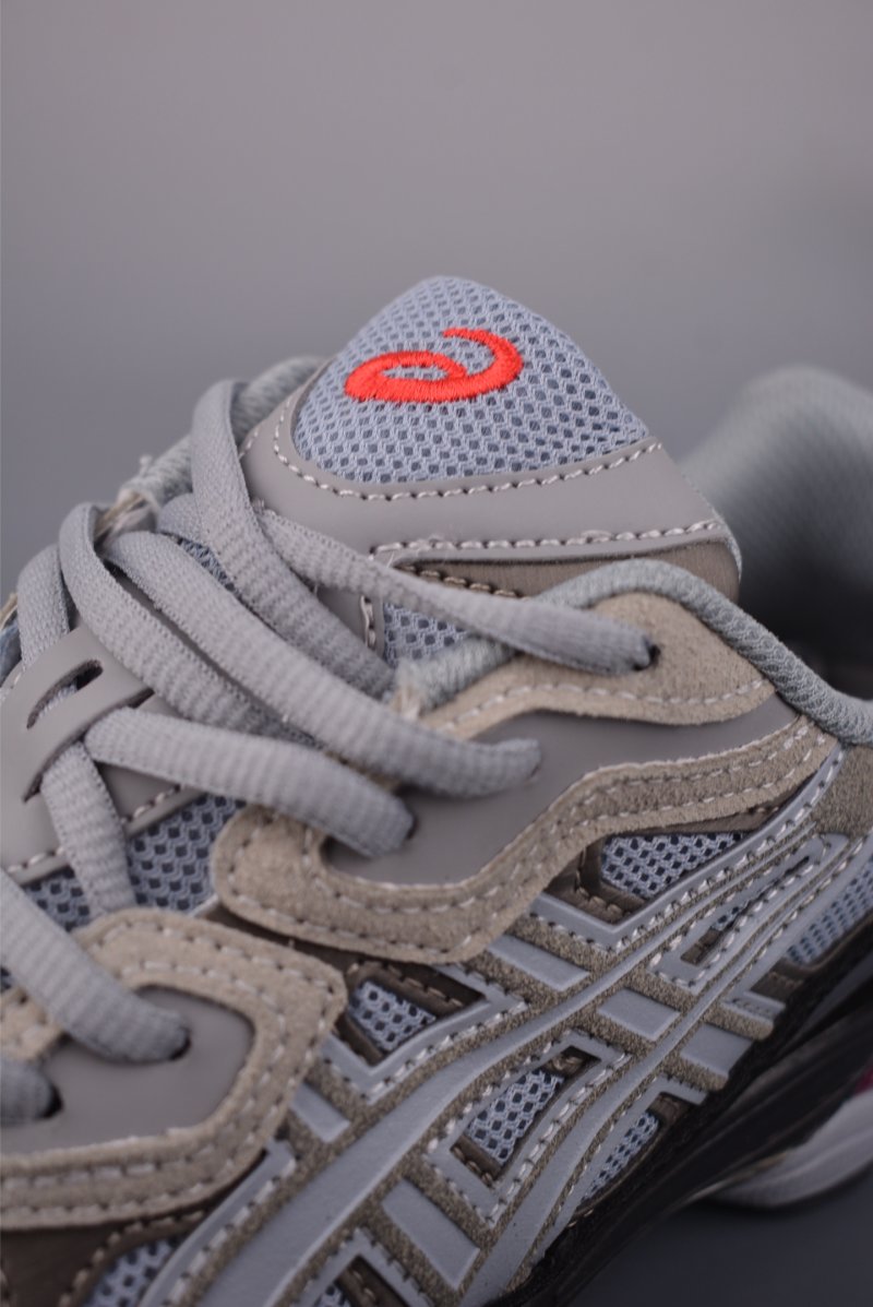 Asics Gel-NYC view