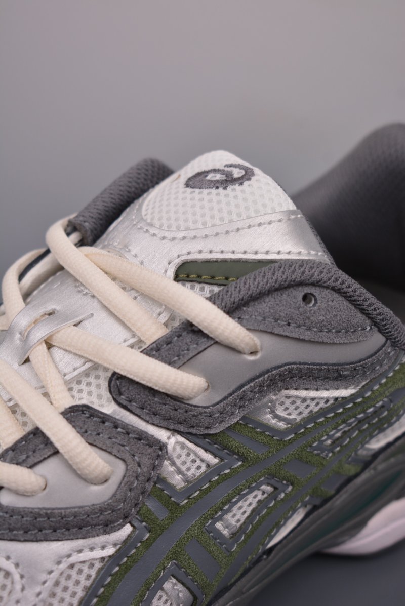 Asics Gel-NYC view