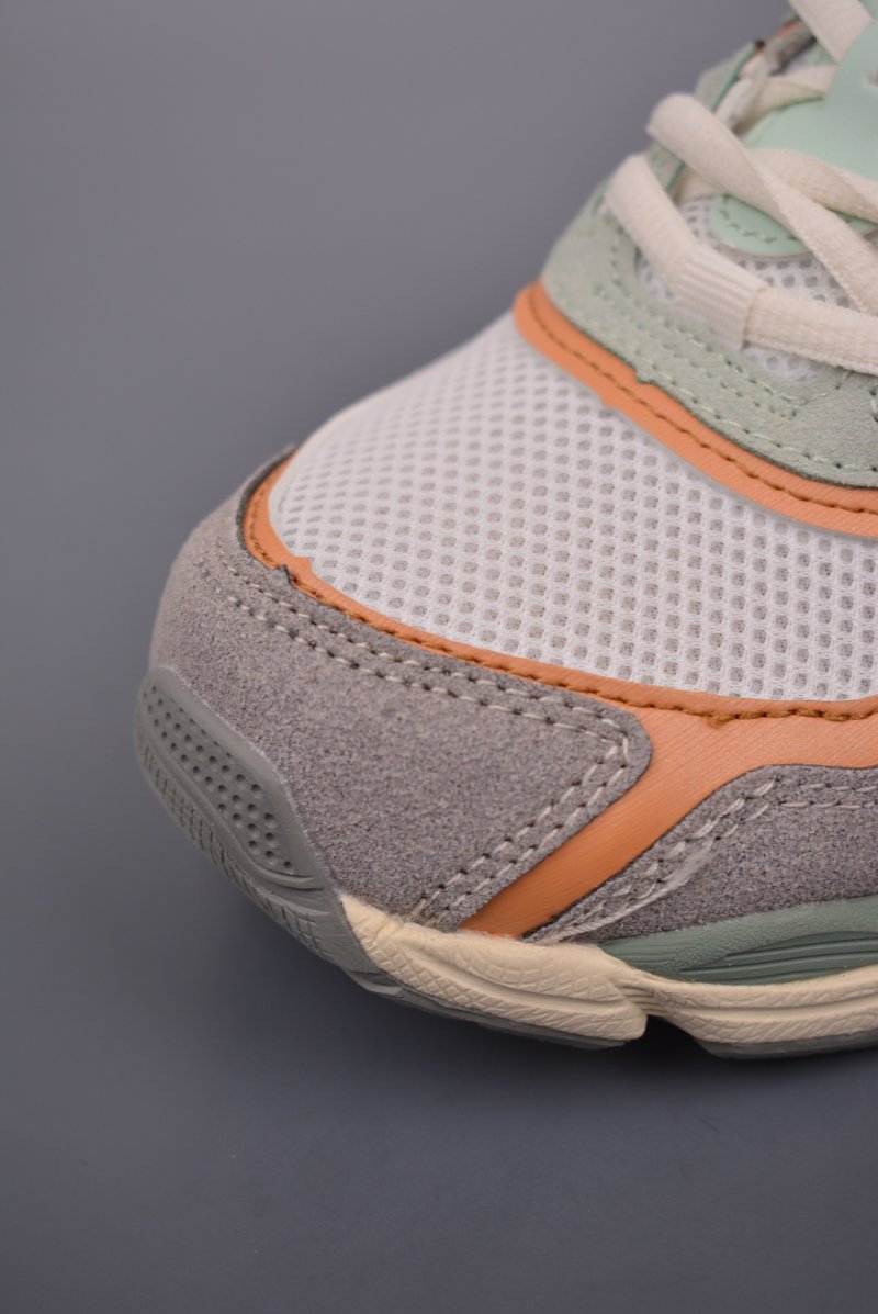 Asics Gel-NYC view
