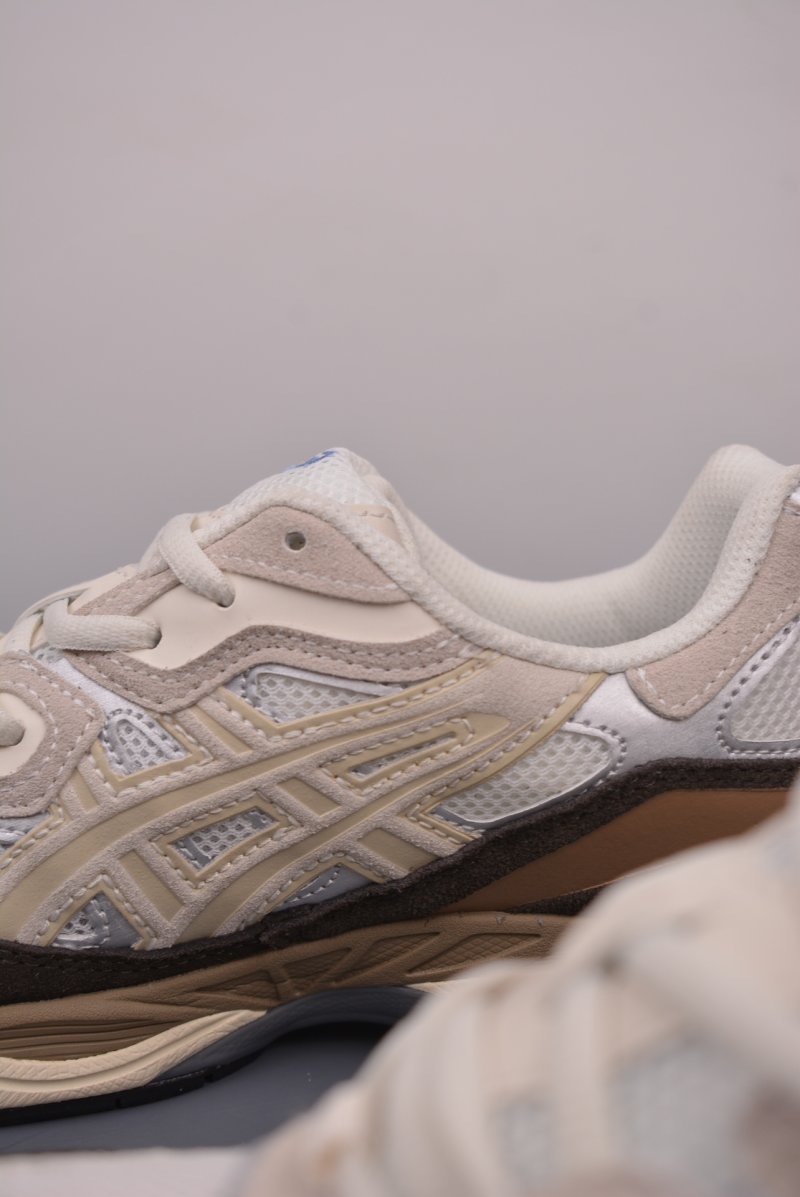 Asics Gel-NYC view