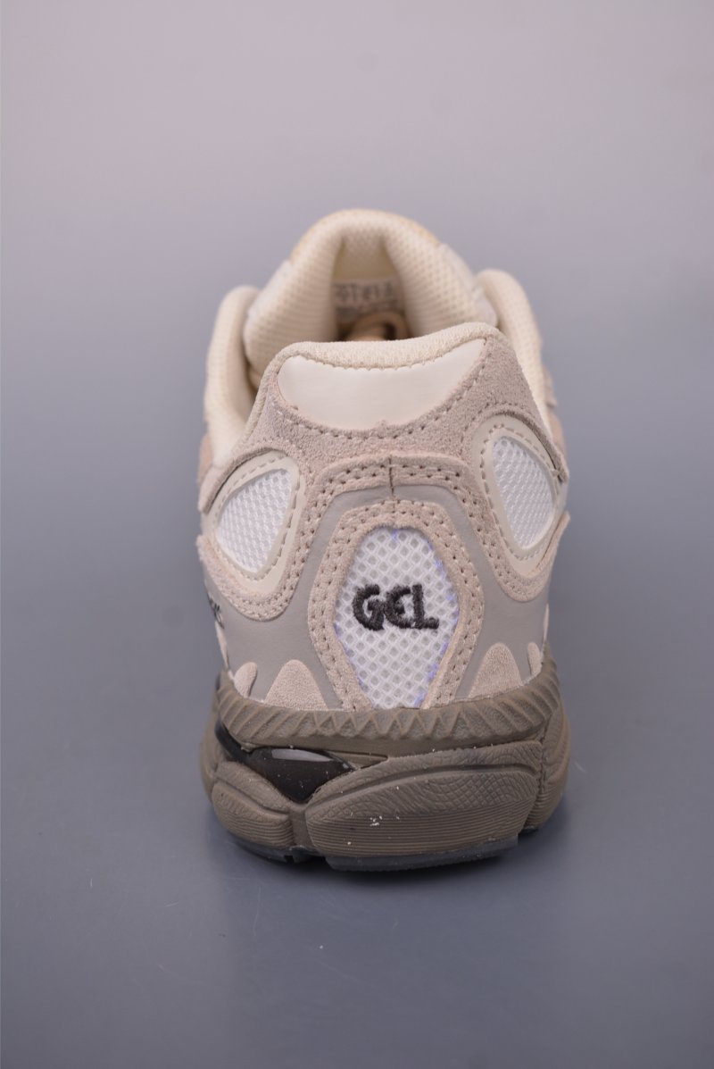 Asics Gel-NYC view