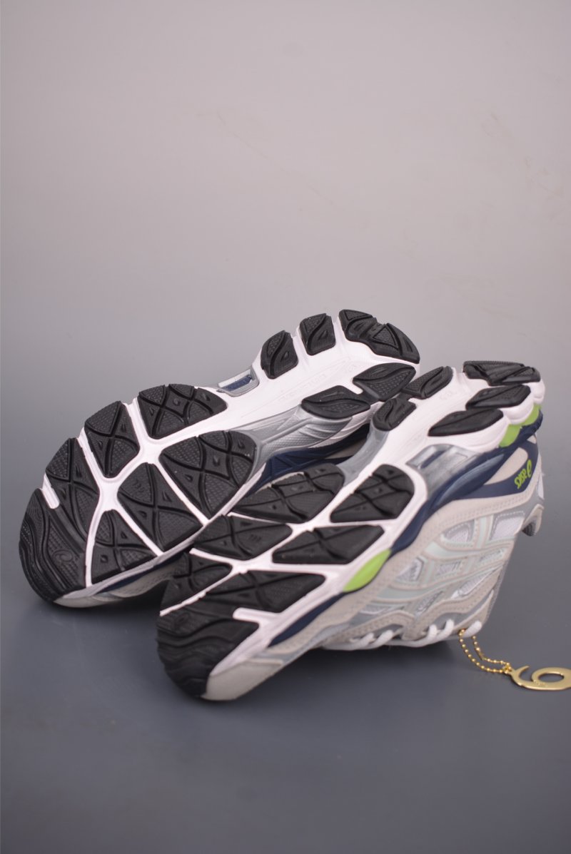 Asics Gel-NYC view