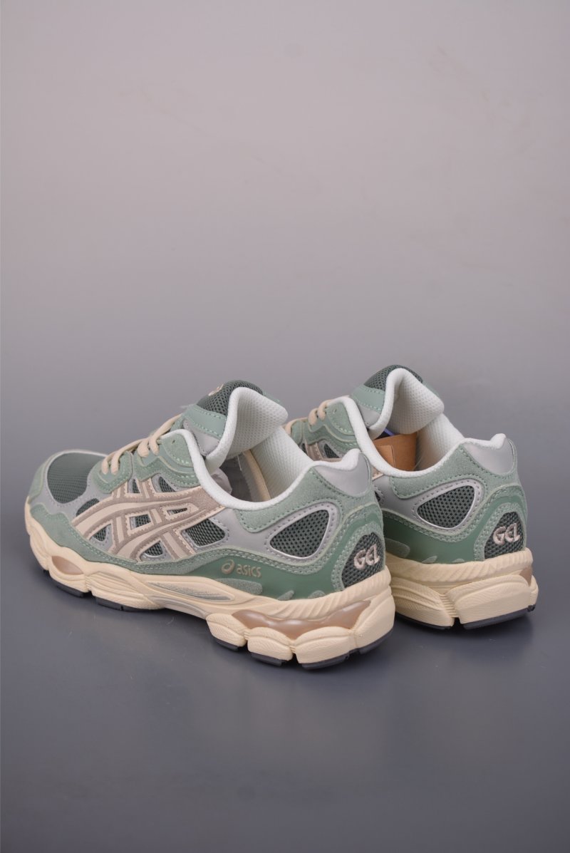 Asics Gel-NYC view