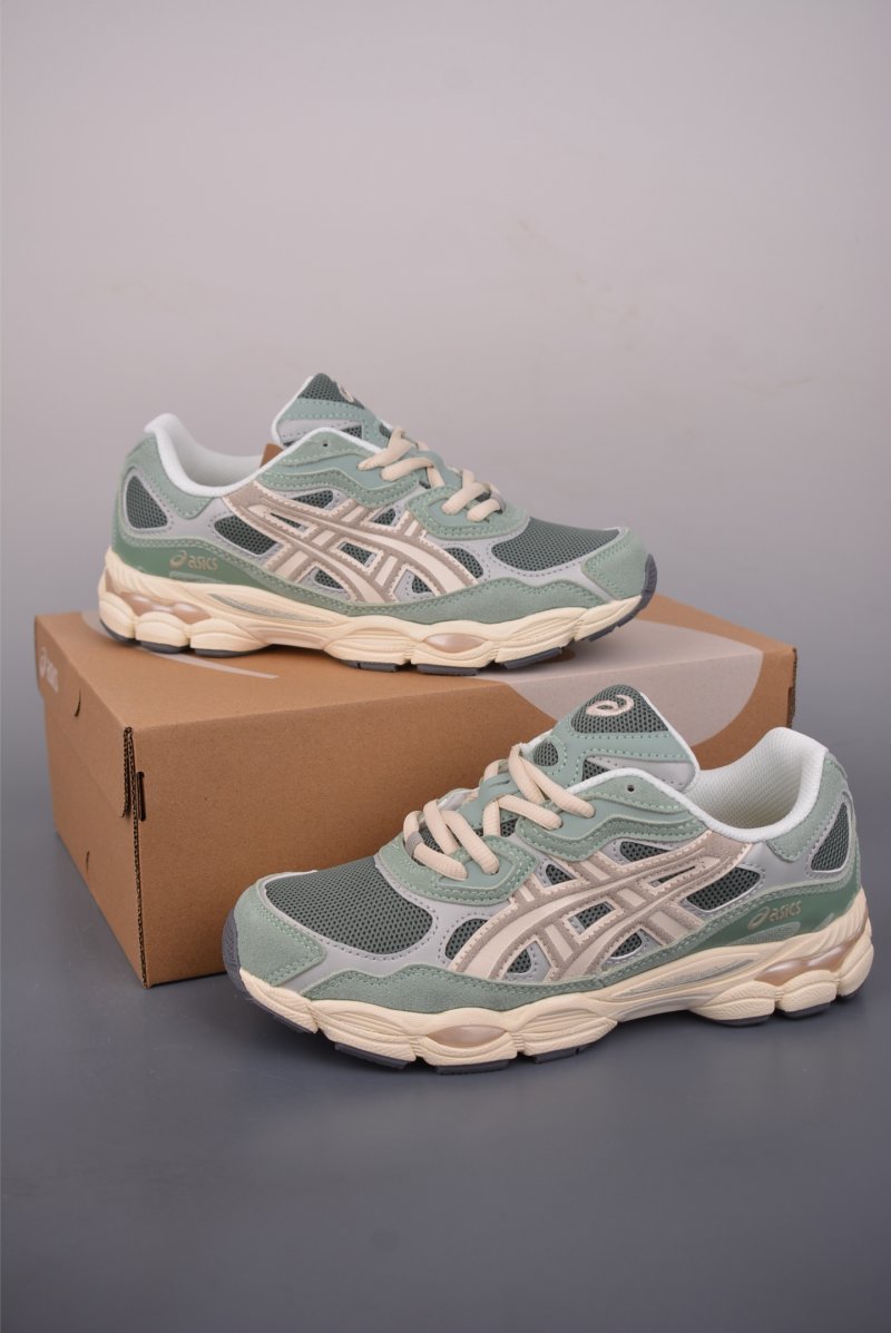 Asics Gel-NYC view
