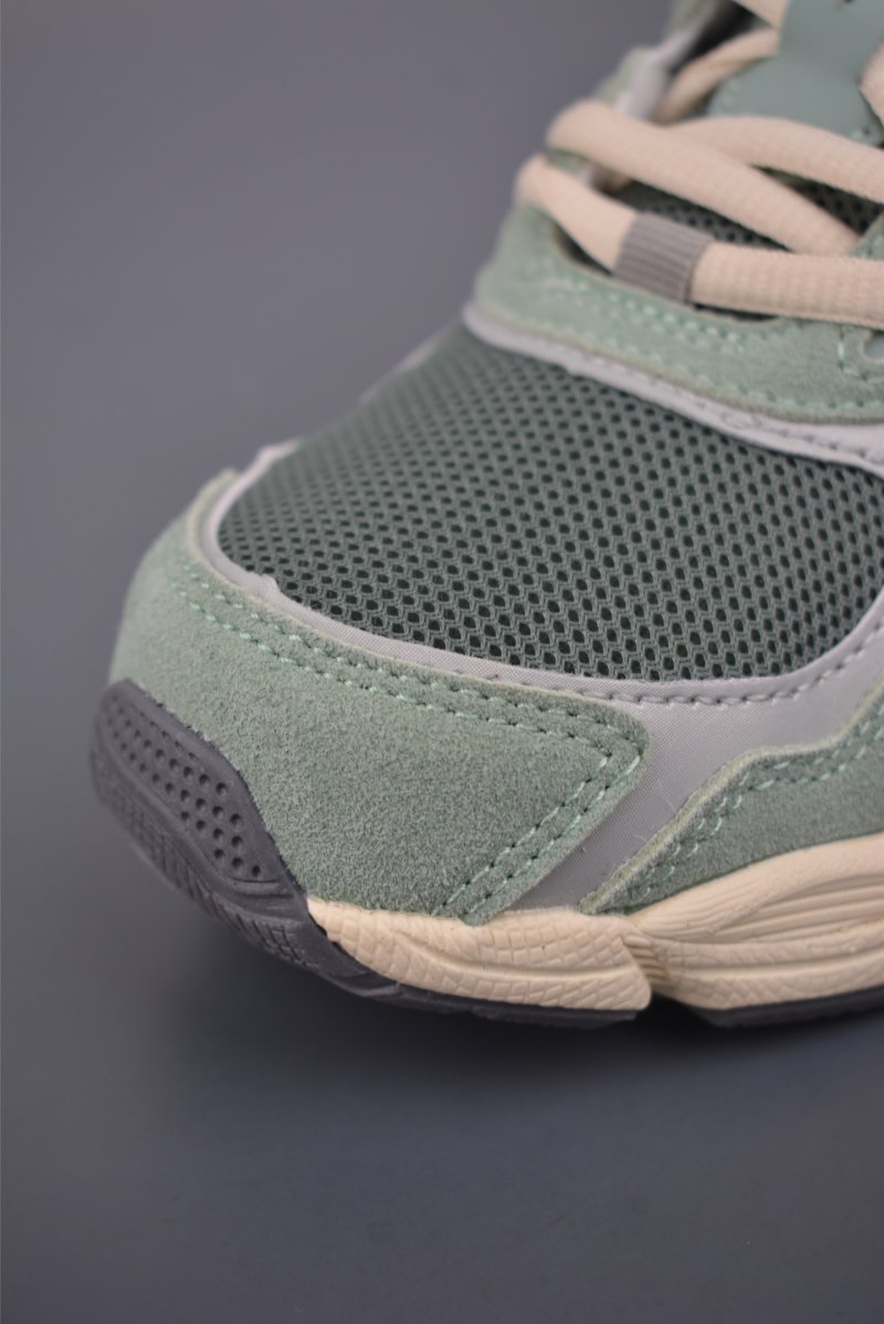 Asics Gel-NYC view