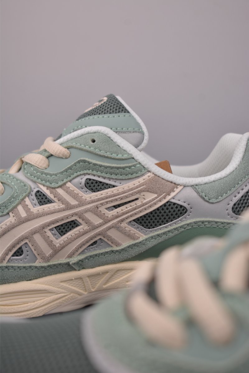 Asics Gel-NYC view