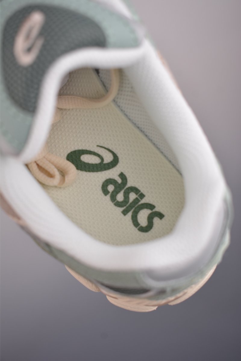 Asics Gel-NYC view