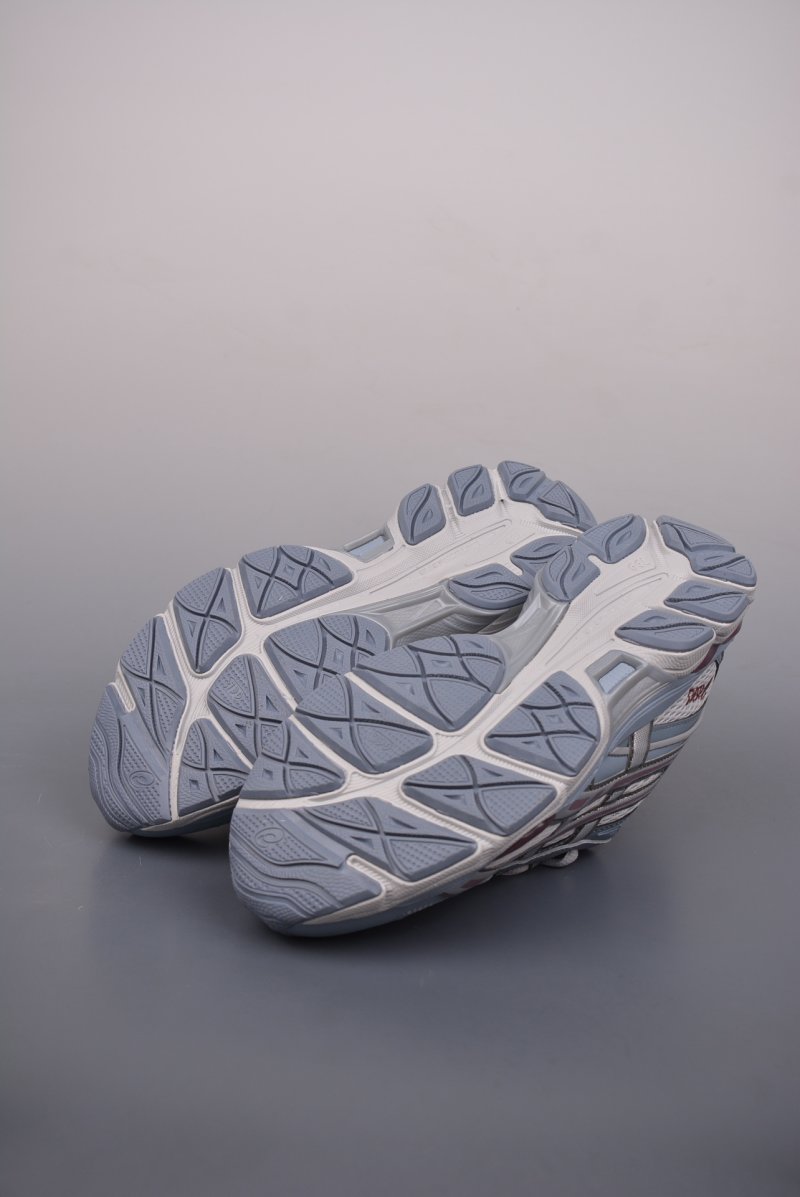 Asics Gel-NYC 2055 view