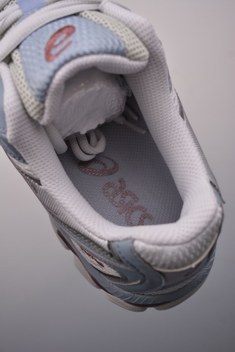 Asics Gel-NYC 2055 view