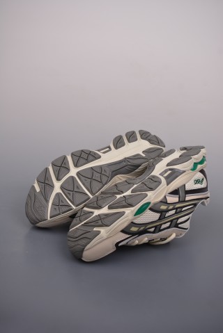 Asics Gel-NYC 2055 view 3