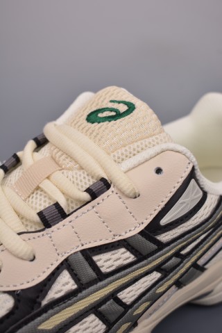 Asics Gel-NYC 2055 view 7