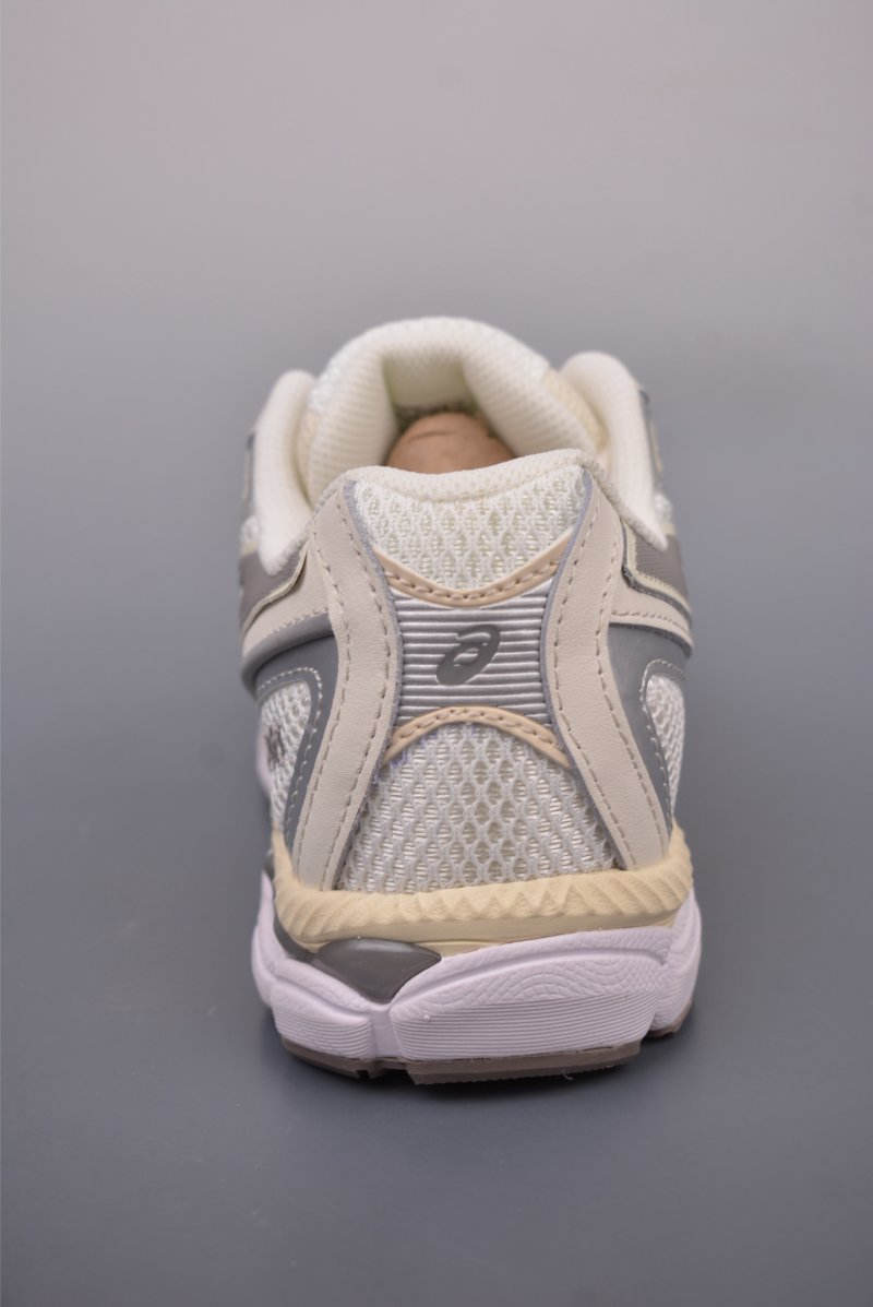 Asics Gel-NYC view