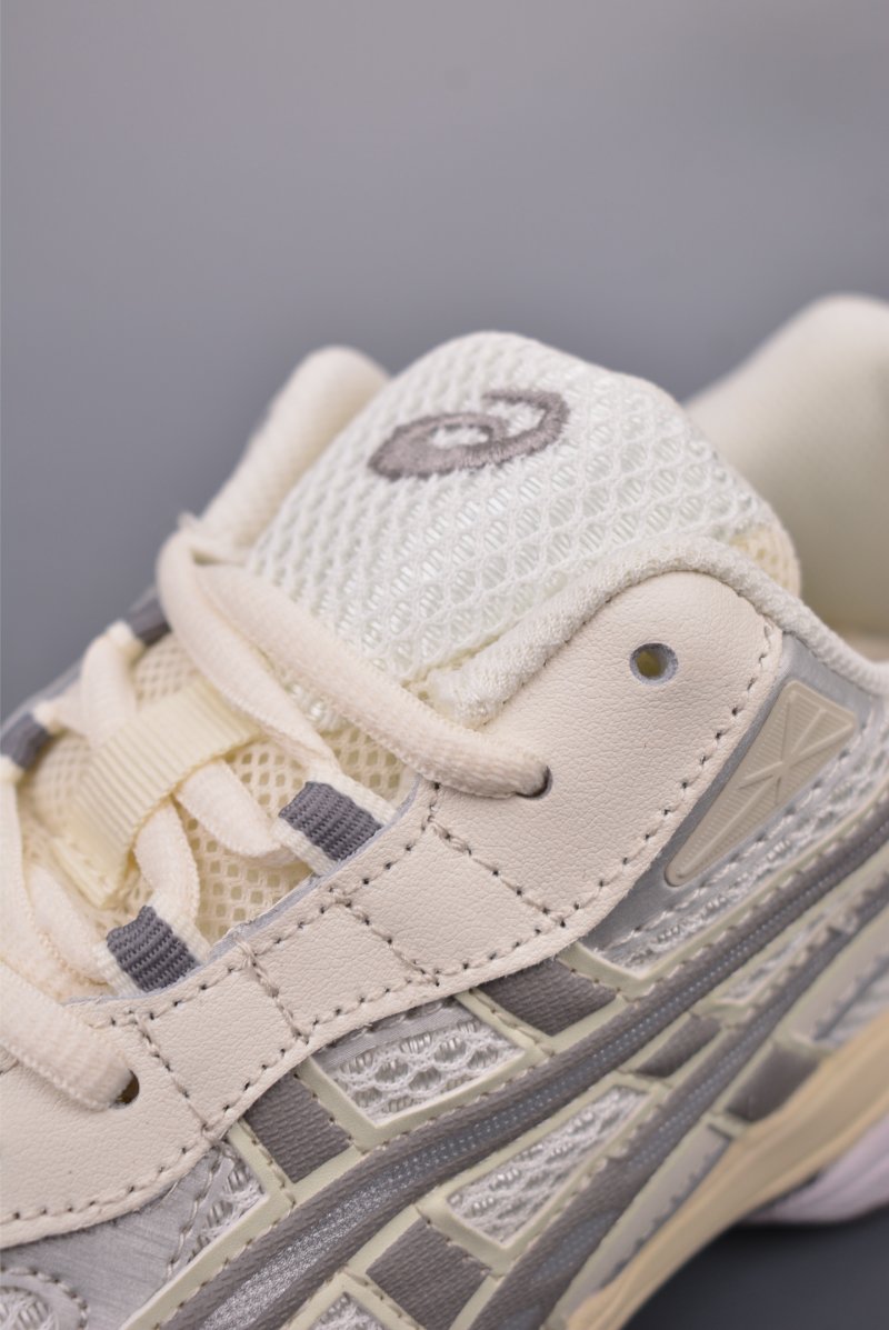 Asics Gel-NYC view
