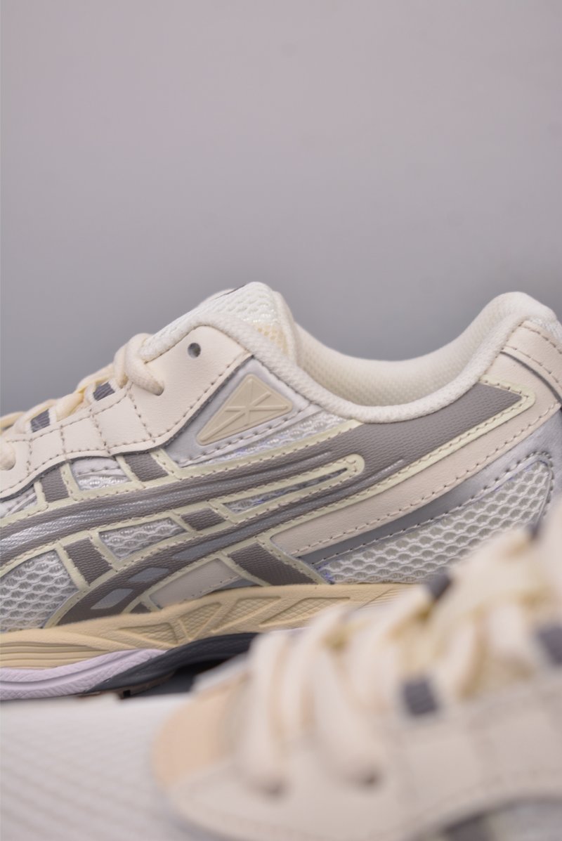 Asics Gel-NYC view