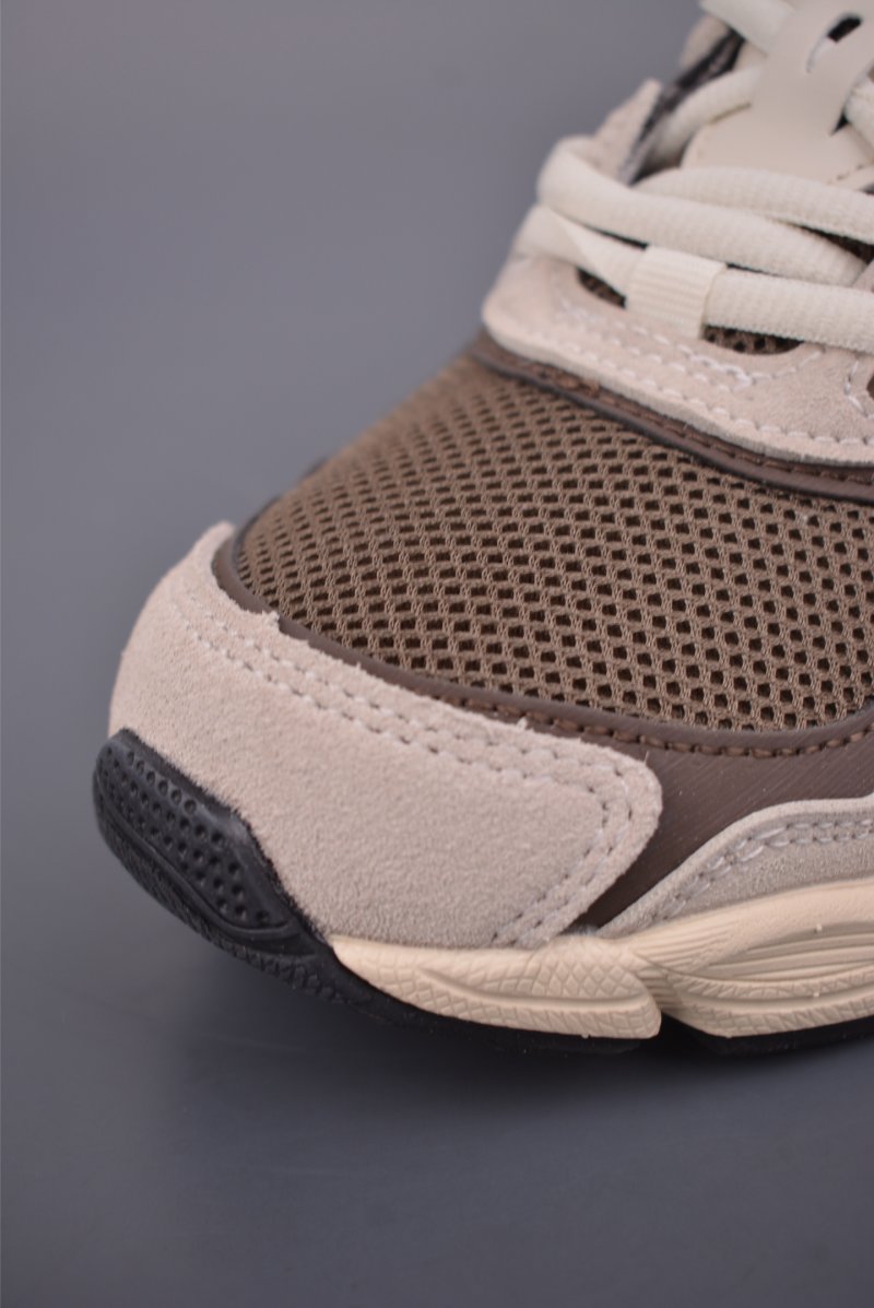 Asics Gel-NYC view