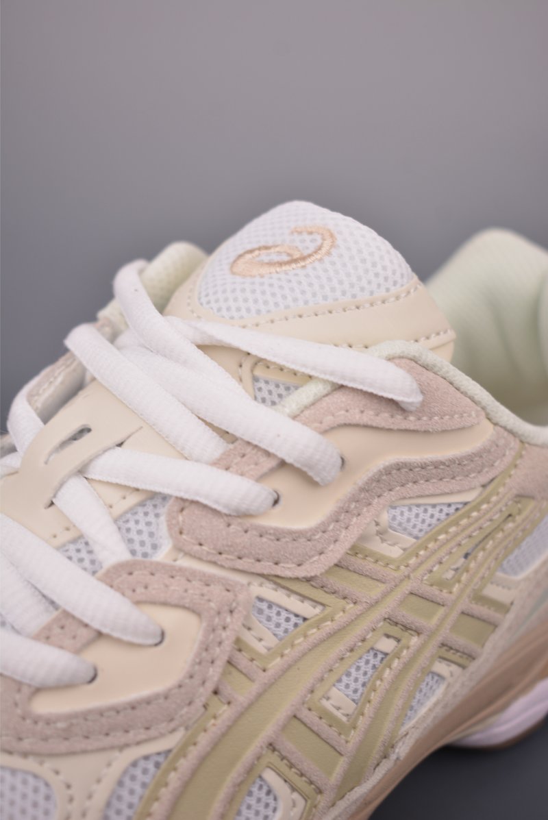 Asics Gel-NYC view