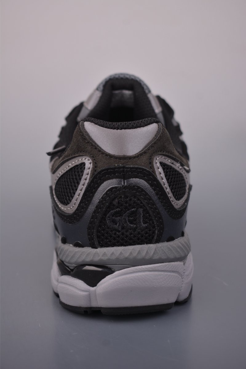 Asics Gel-NYC view