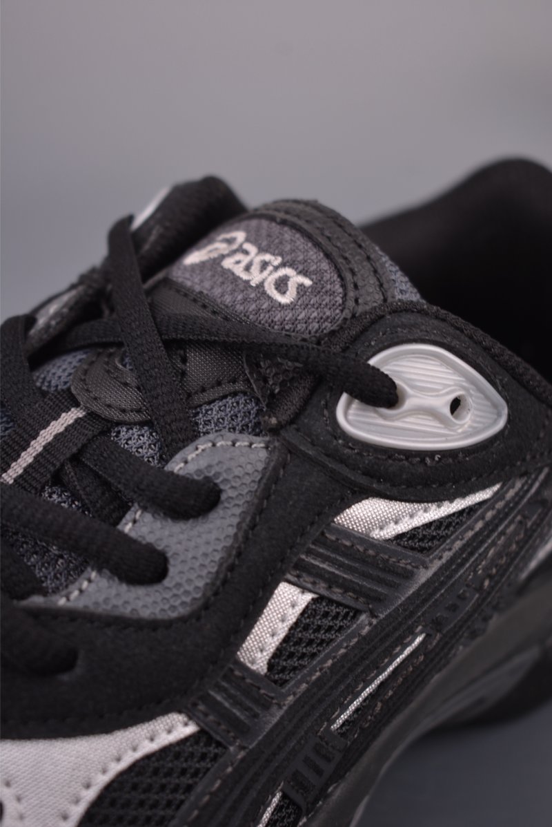 Asics Gel-Nyc 2.0 view