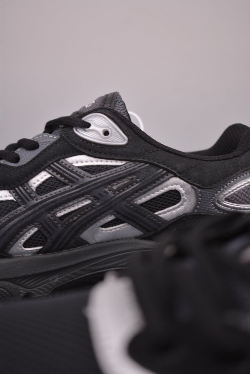 Asics Gel-Nyc 2.0 view